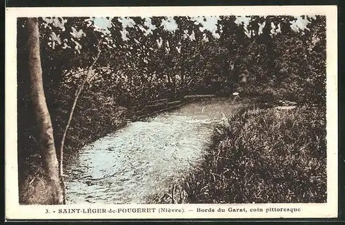 AK Saint-Léger-de-Fougeret, Bords du Garat, Coin pittoresque