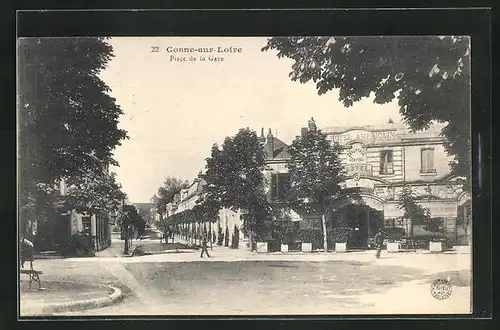AK Cosne-sur-Loire, Place de la Gare, Hotel Americain