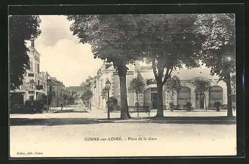 AK Cosne-sur-Loire, Place de la Gare