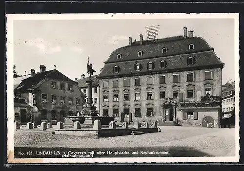 AK Lindau i. Bodensee, Cavazzen mit alter Hauptwache und Neptunbrunnen (Heimatmuseum)