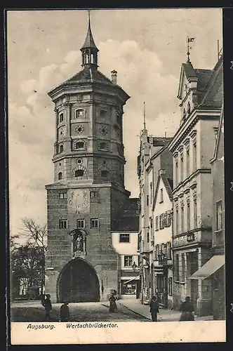 AK Augsburg, Passanten am Wertachbrückertor