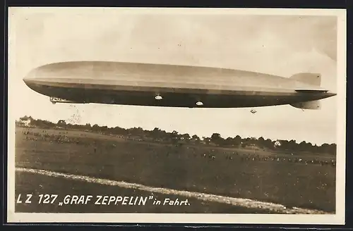 AK Luftschiff LZ127 Graf Zeppelin in Fahrt
