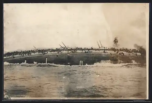 Foto-AK Untergang SMS Blücher, Kriegsschiff