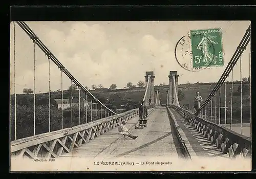 AK Le Veurdre, Le Pont suspendu
