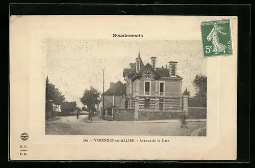AK Varennes-sur-Allier, Bourbonnais, Avenue de la Gare