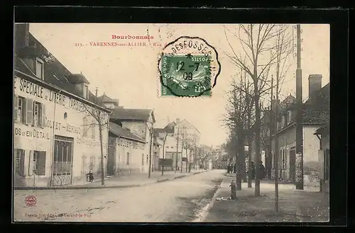 AK Varennes-sur-Allier, Bourbonnais, Rue de Varoux