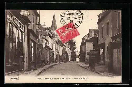 AK Varennes-sur-Allier, Rue de Paris
