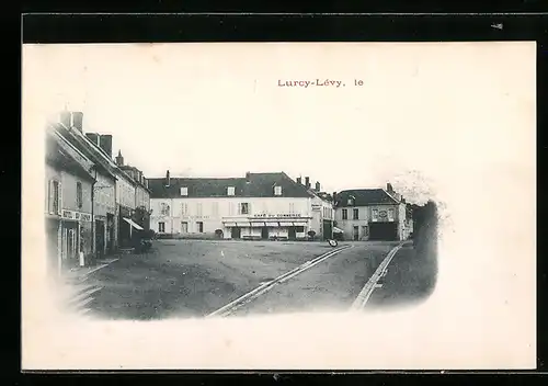 AK Lurcy-Levy, Place de Ville