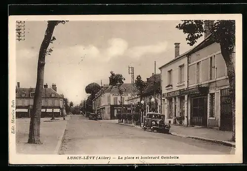 AK Lurcy-Lévy, La place et boulevard Gambetta