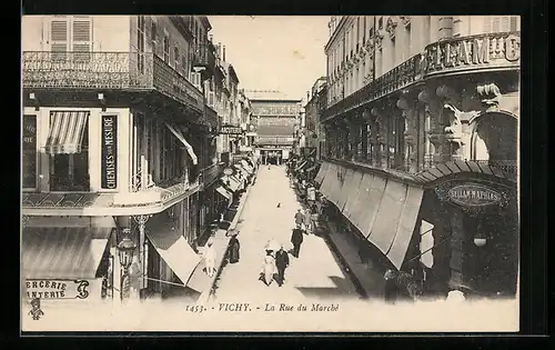 AK Vichy, La Rue du Marche