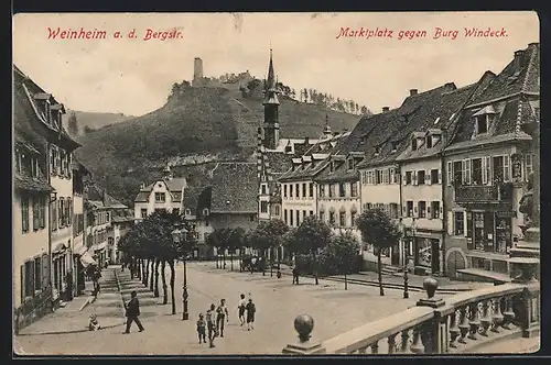 AK Weinheim a. d. Bergstr., Marktplatz gegen Burg Windeck