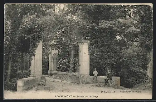 AK Royaumont, Entrèe de l`Abbaye