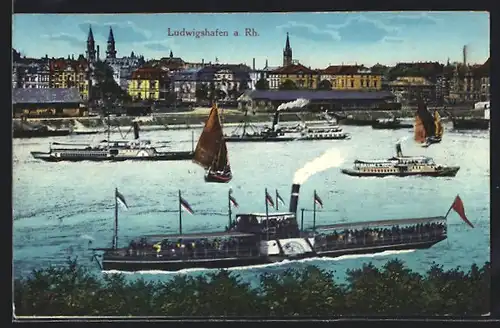 AK Ludwigshafen a. Rh., Stadtpanorama vom Rheinufer aus