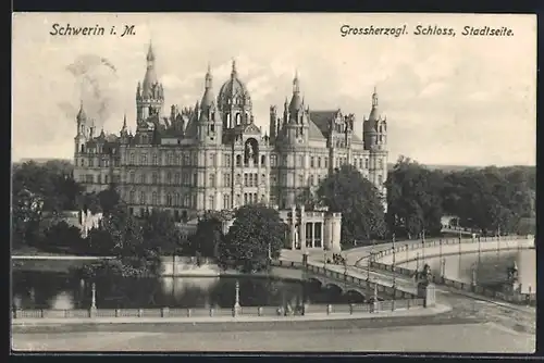 AK Schwerin i.M., Grossherzogliches Schloss