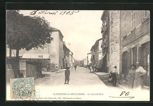AK Saint-Étienne-des-Oullières, La Grande Rue