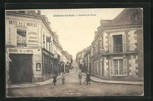 AK Chateau-du-Loir, Avenue de Tours et Hotel de l'Univers