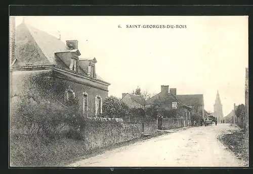 AK Saint-Georges-du-Bois, Strasse mit Blick zur Kirche