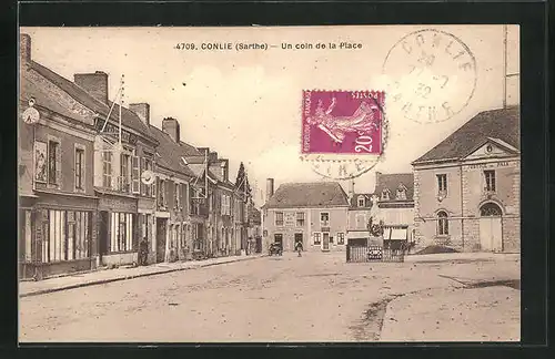 AK Conlie, Un coin de la Place