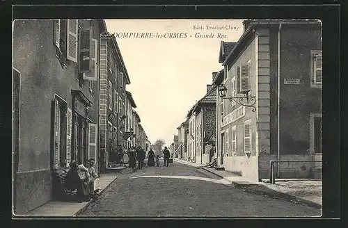 AK Dompierre-les-Ormes, Grande Rue