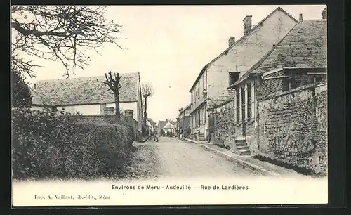 AK Andeville, Rue de Lardières, Strassenpartie