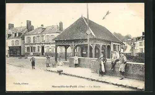 AK Marseille-le-Petit, la Mairie