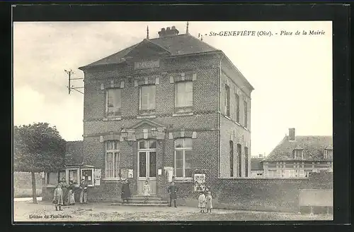 AK Ste-Geneviéve, Place de la Mairie