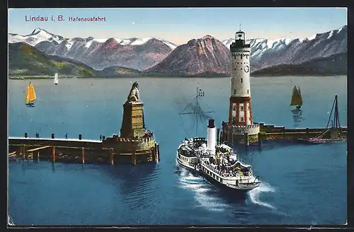 AK Lindau i. B., Hafenausfahrt mit Leuchtturm und Dampfer