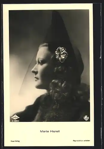 AK Schauspielerin Marte Harell mit einem Hut