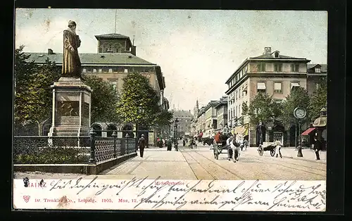 AK Mainz, Ludwigstrasse mit Denkmal, Fuhrwerk und Passanten