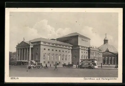 AK Berlin, Opernhaus und Hedwigskirche, mit Doppeldecker-Bus