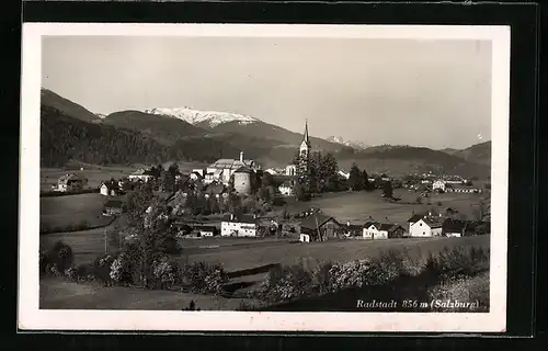 AK Radstadt, Ortspartie mit Kirche