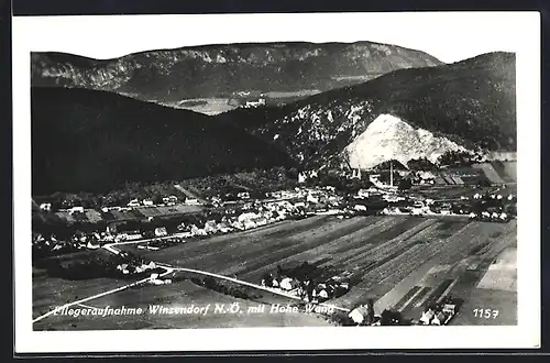 AK Winzendorf, Fliegeraufnahme vom Ort mit Hohe Wand