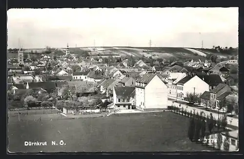 AK Dürnkrut, Teilansicht mit Kirche