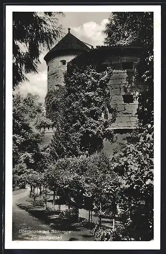 AK Überlingen am Bodensee, Stadtgarten mit Turm