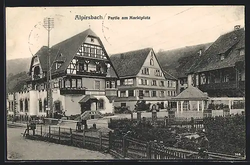 AK Alpirsbach, Partie am Marktplatz mit Hotel Löwen-Post