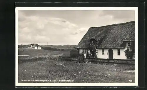 AK Wenningstedt a. Sylt, Partie mit Friesenhäusern