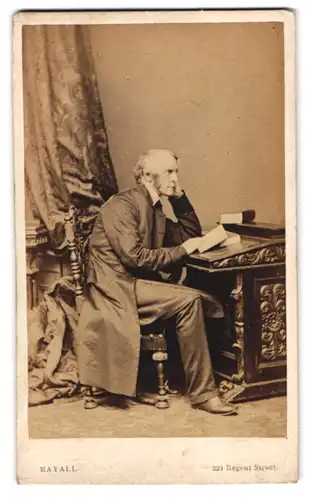 Fotografie Mayall, London, 224 Regent St., John William Colenso, erster anglikanischer Bischof von Natal (Südafrika)