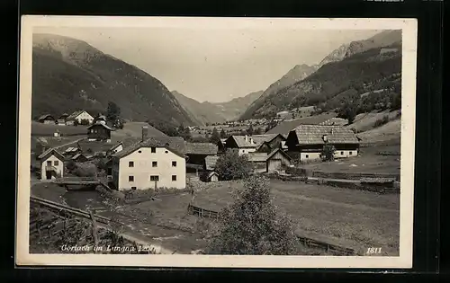AK Göriach im Lungau, Ortsansicht mit Häusern, Gebirgspanorama