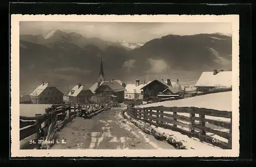 AK St. Michael i. L., Ortsansicht gegen das Gebirge im Winter