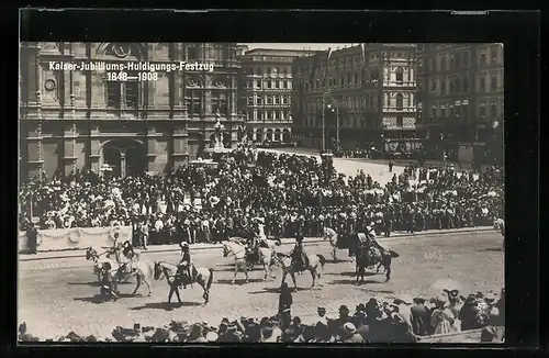 AK Kaiser-Jubiläums-Huldigungs-Festzug 1908, Reiter mit Publikum