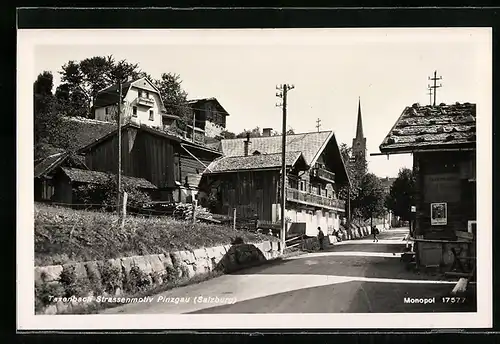 AK Taxenbach /Pinzgau, Strassenpartie mit Anwohnern