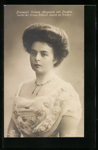 AK Prinzessin Victoria Margarete von Preussen, Tochter des Prinzen Friedrich Leopold, Brustportrait