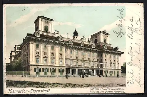 AK Eisenstadt, Vor der Residenz des Fürsten Esterházy