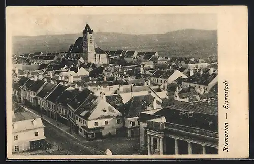 AK Eisenstadt /Kismarton, Teilansicht mit Kirche und Strassenpartie