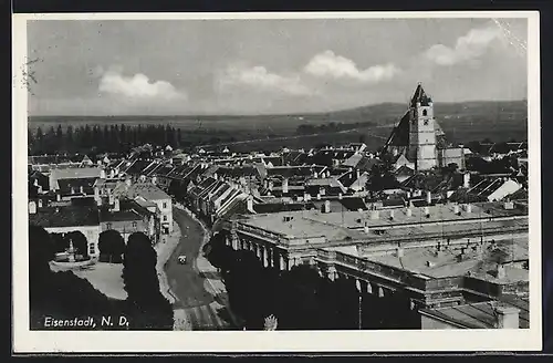 AK Eisenstadt, Gesamtansicht mit Kirche und Strassenpartie