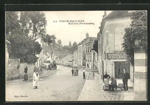 AK La Ferté-Gaucher, Rue des Promenades