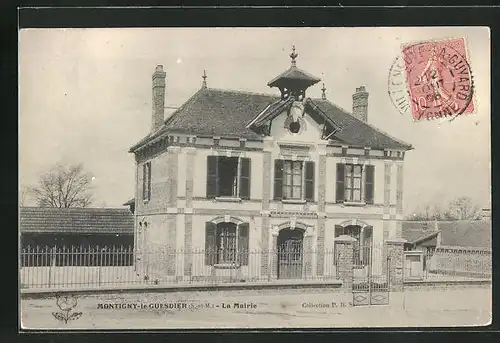 AK Montigny-le-Guesdier, La Mairie