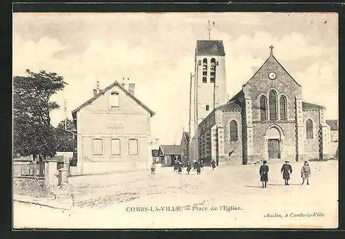 AK Combs-la-Ville, Place de l`Eglise