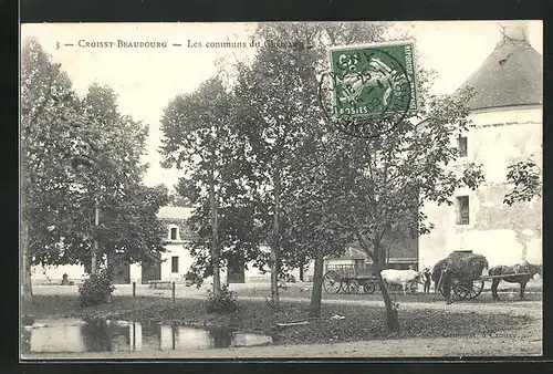 AK Croissy-Beaubourg, Les communs du Chateau