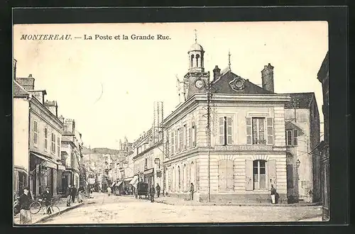 AK Montereau, La Poste et la Grande Rue